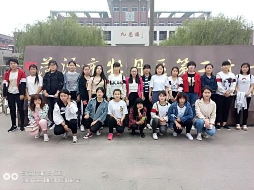 向阳而生 逆风翻盘